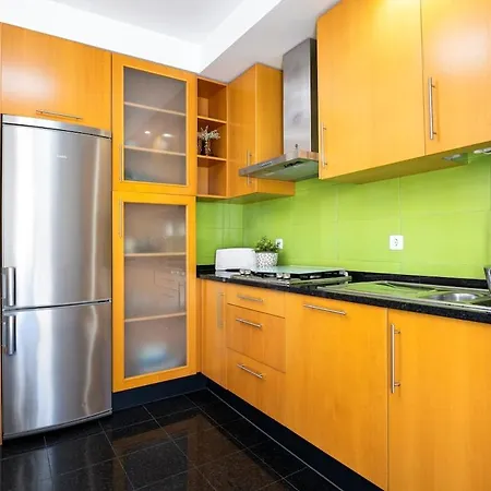 Spacious 2br - Large Pool & Balconies - Near Appartement Portimão