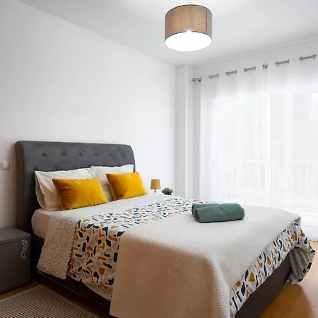 Appartement Spacious 2br - Large Pool & Balconies - Near *