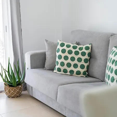 Spacious 2br - Large Pool & Balconies - Near * Portimão